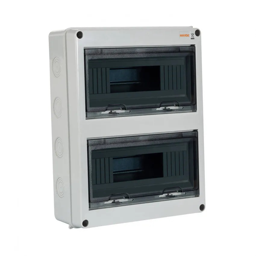 Cuadro eléctrico MAXGE IP65 24 módulos — vista 1